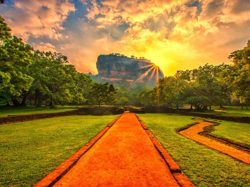 7 Days Sri Lanka Grand Journey – Sigiriya, Kandy, Nuwara Eliya, Bentota & Colombo